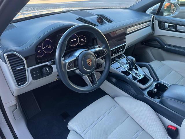 PORSCHE Cayenne Coupé 3.0 V6 Platinum Edition