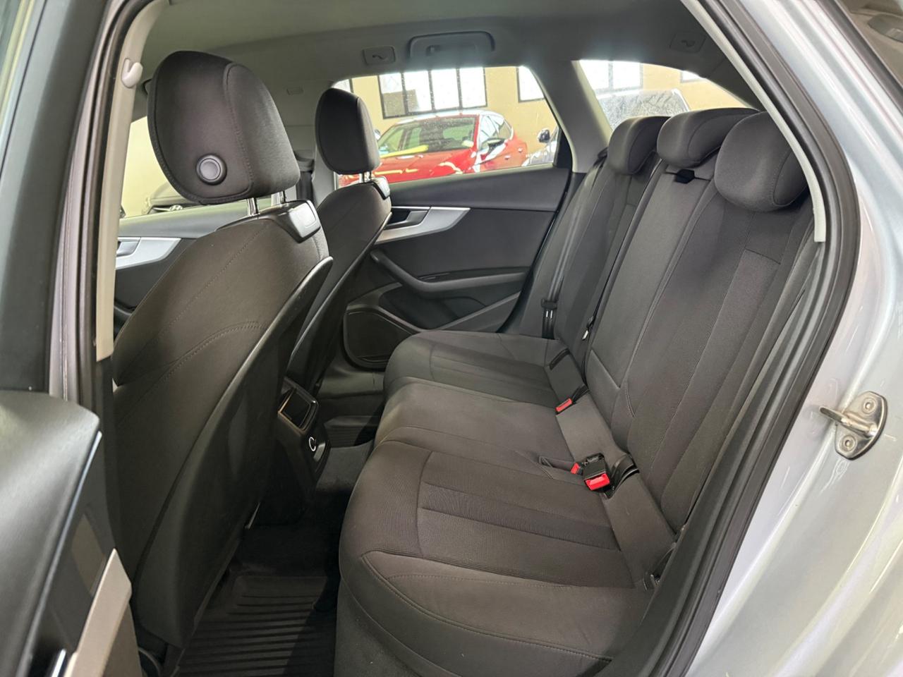 Audi A4 Avant 2.0 TDI 150 CV S tronic Sport