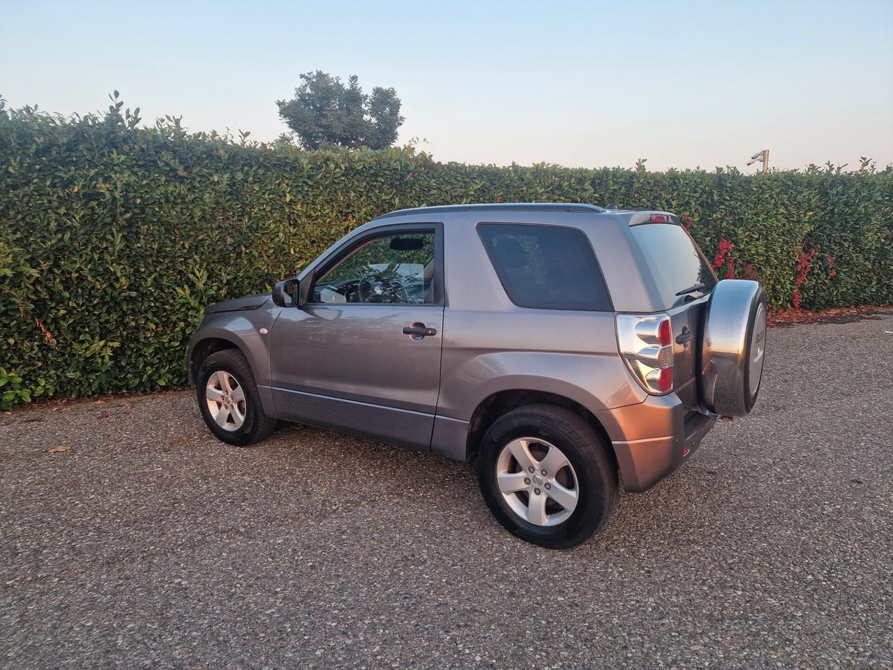 Suzuki Grand Vitara 1.6 106cv Benzina