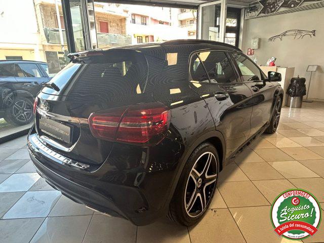 MERCEDES-BENZ GLA 200 d Aut. 4Matic PREMIUM AMG