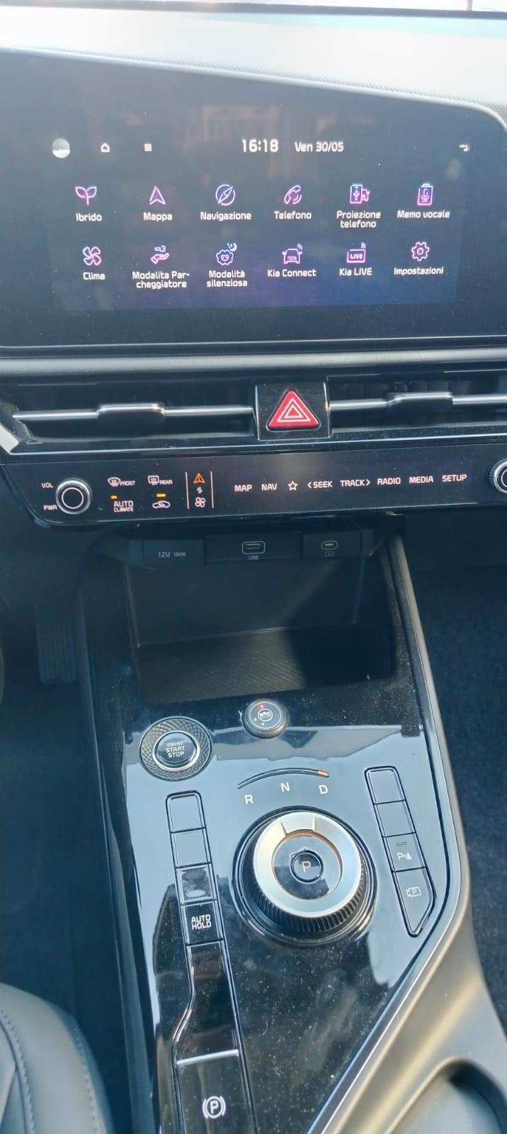 Kia Niro Tri-Fuel 1.6 GDi DCT HEV GPL Style