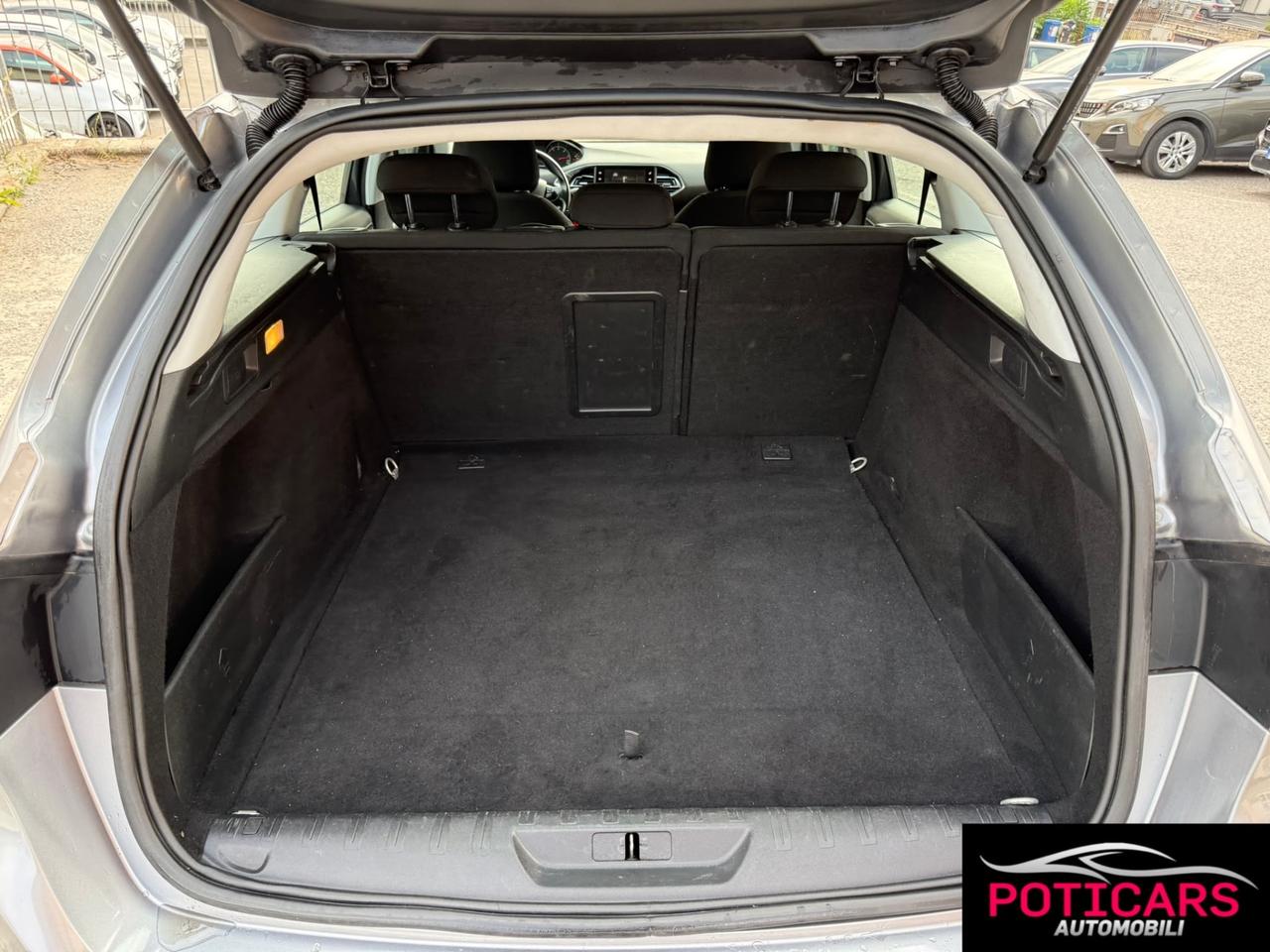 Peugeot 308 BlueHDi 120 S&S SW Business