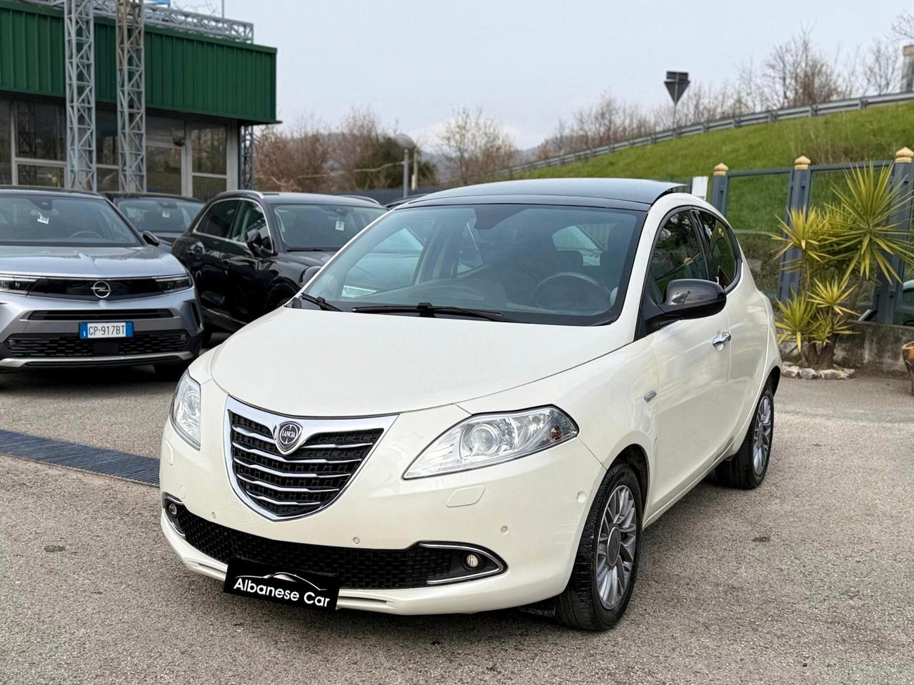 Lancia Ypsilon 1.2 69 CV S&S Platinum