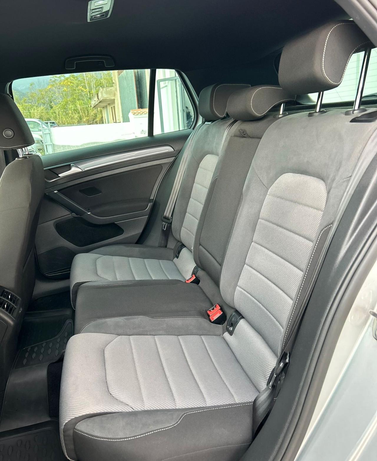 Volkswagen Golf 1.6 TDI 110 CV 5p. Sport Edition BlueMotion Technology