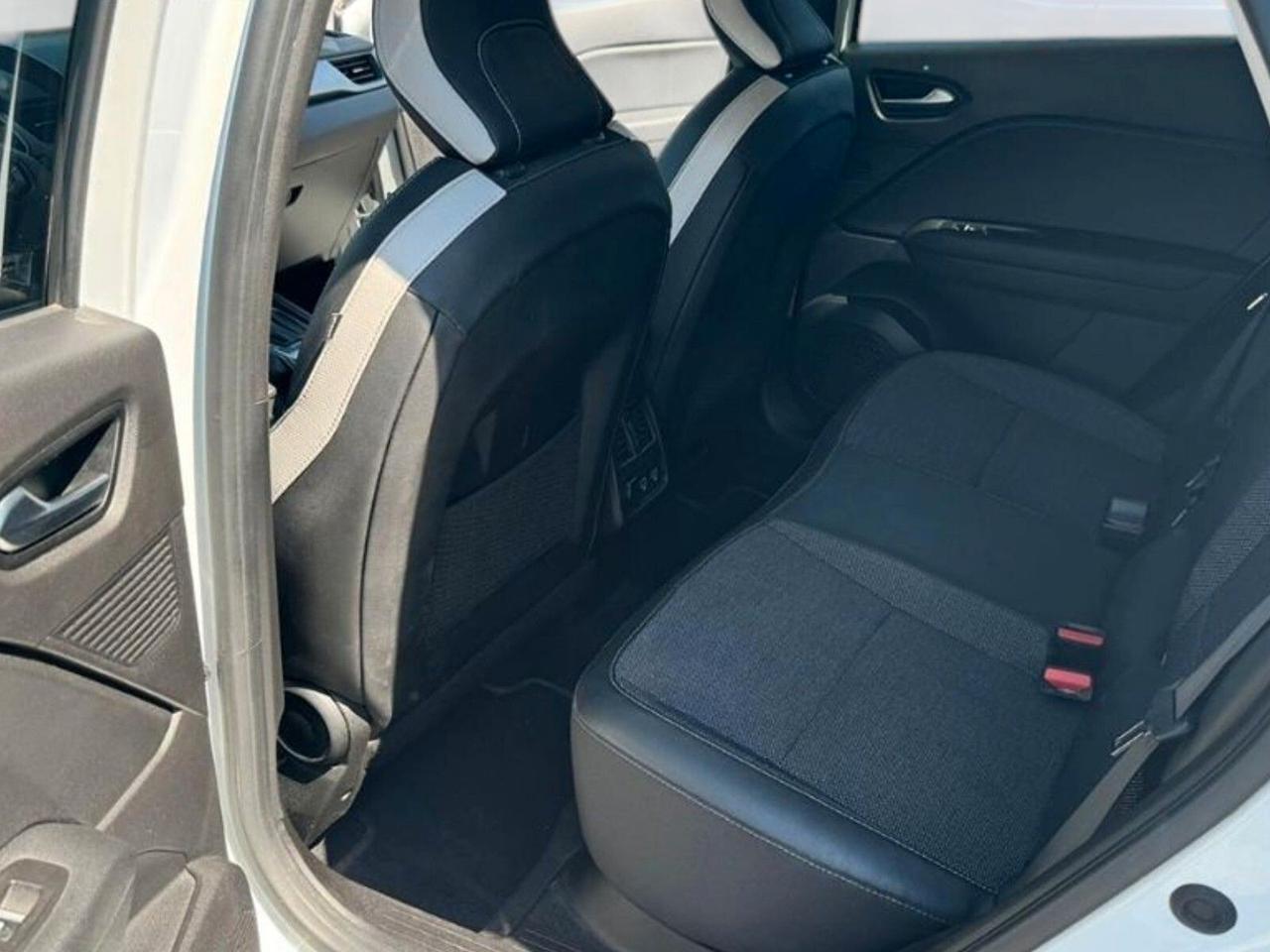 Renault Captur Full Hybrid E-Tech 145 CV Intens