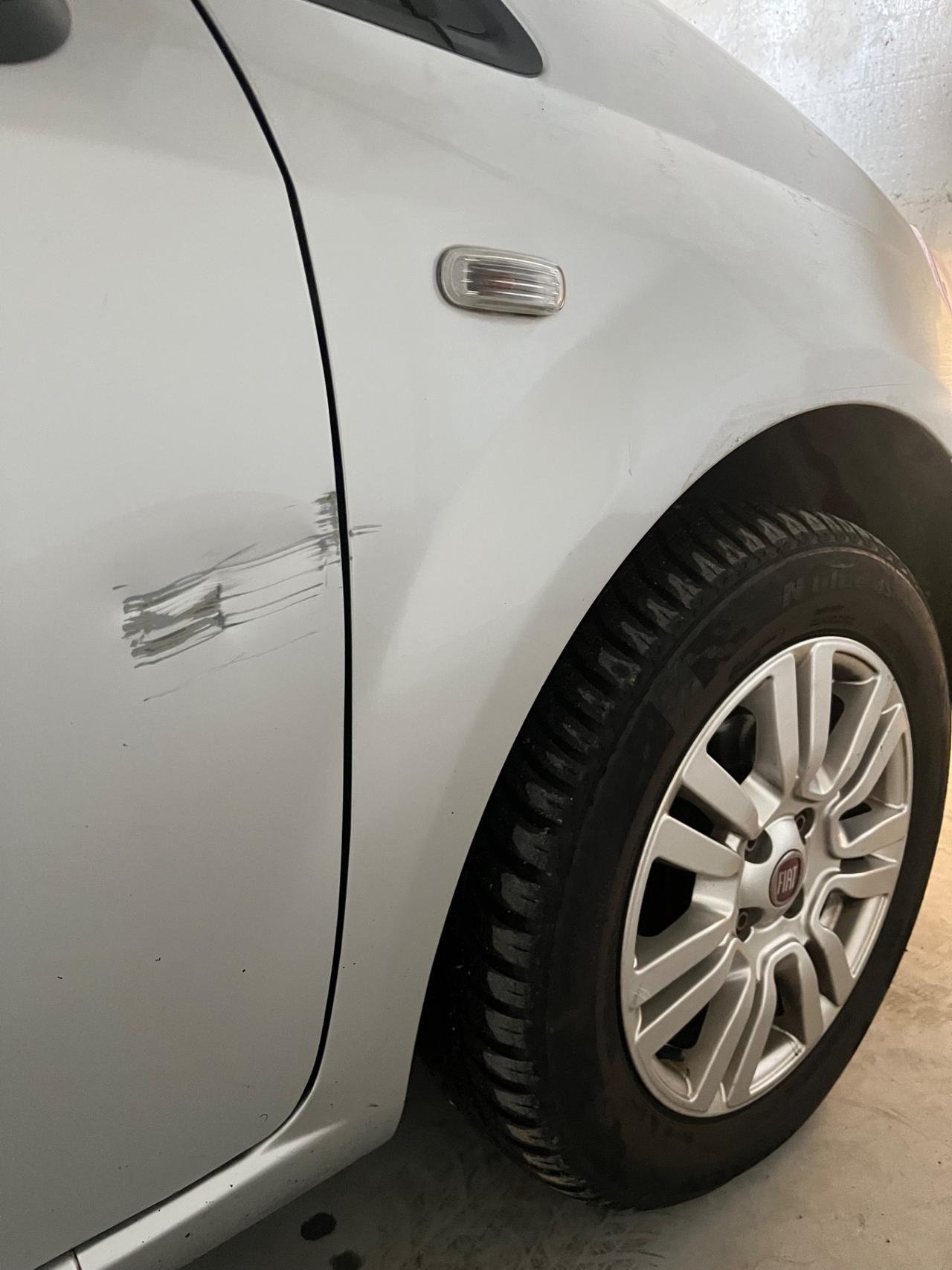 Fiat Punto 1.4 Lounge OK neopatentati