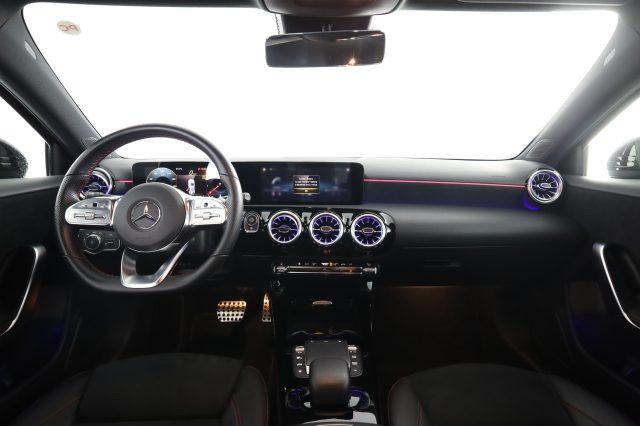 MERCEDES-BENZ A 180 A 180 Automatic Premium
