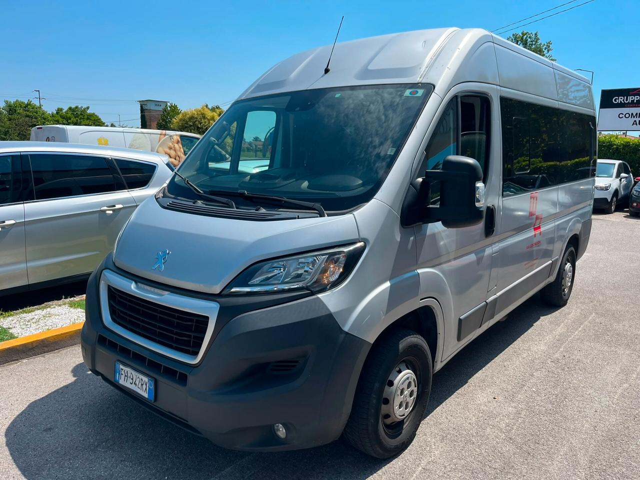 Peugeot Boxer 330 2.0 BlueHDi/130CV FAP PC-TN Combi Premium
