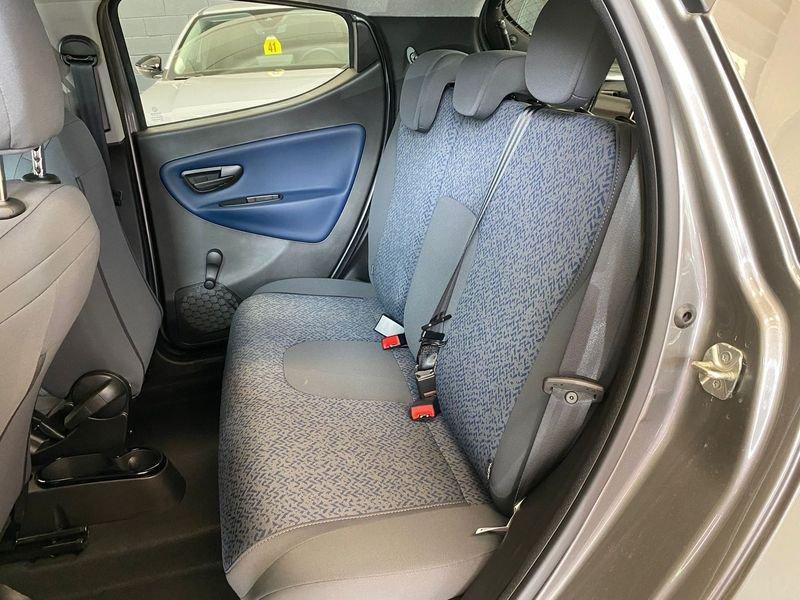 Lancia Ypsilon 1.0 FireFly 5 porte S&S Hybrid Oro - PROMO SIRONIAUTO+