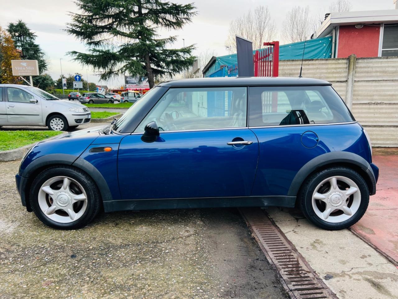 Mini 1.6 16V Cooper