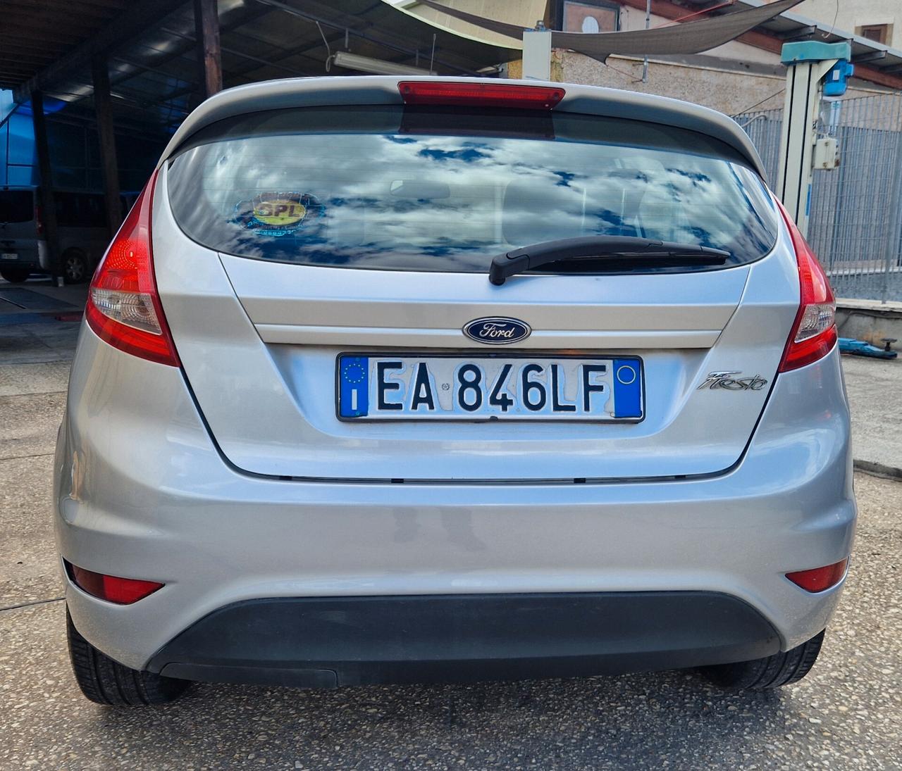 Ford Fiesta 1.4 5 porte Bz.- GPL Titanium