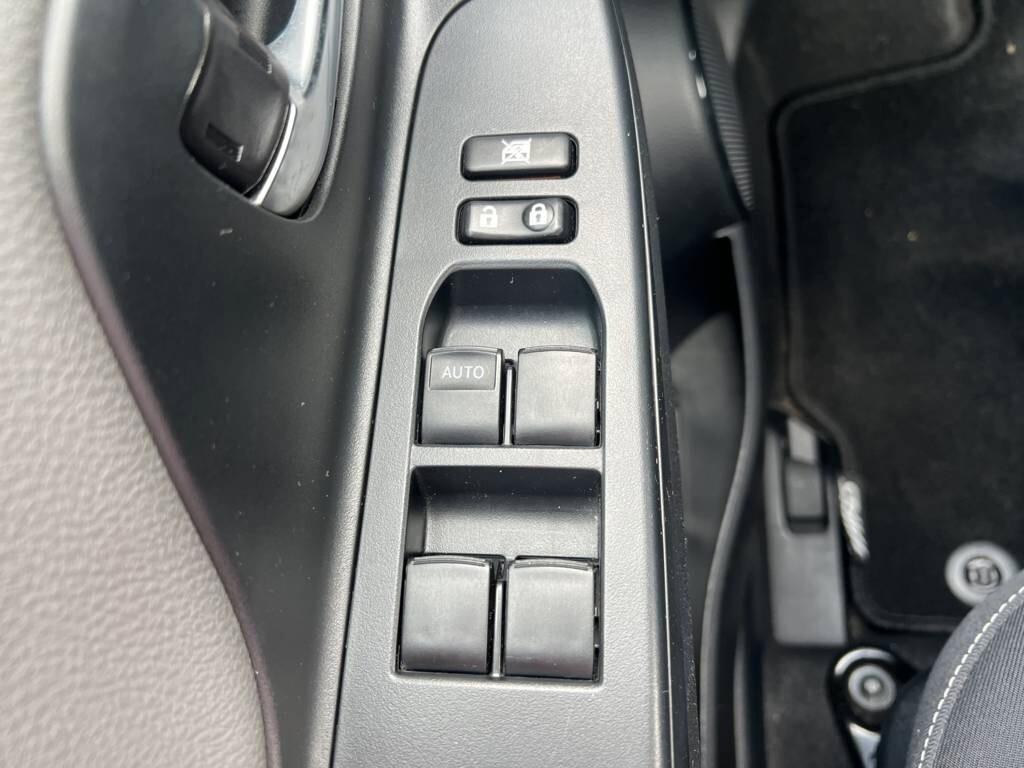 Toyota Yaris 1.0 5 porte Lounge