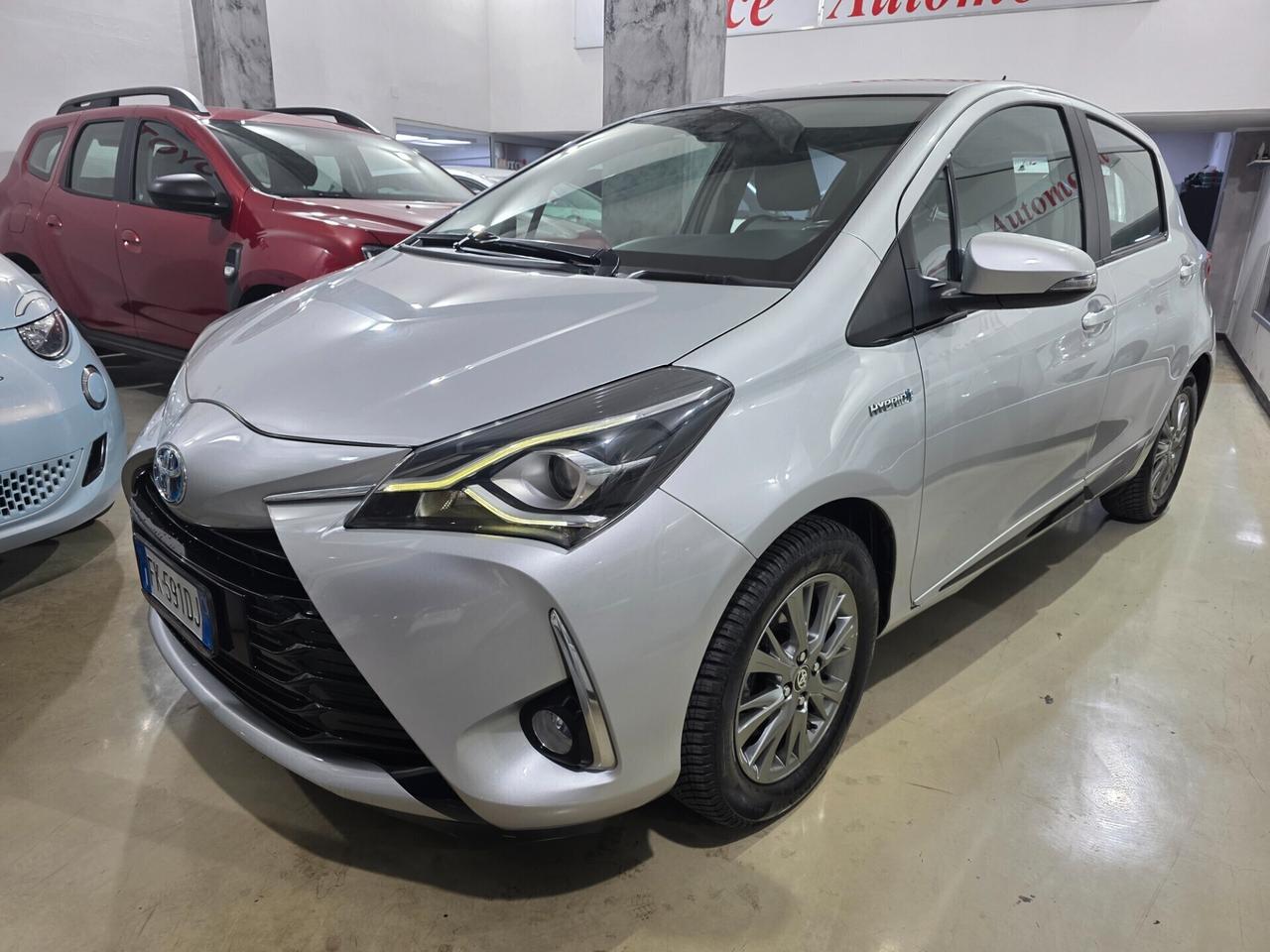 Toyota Yaris 1.5 Hybrid 73cv 1 PROPRIETARIO 2017