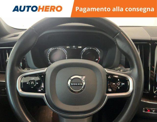 VOLVO XC60 B4 (d) AWD Geartronic Inscription