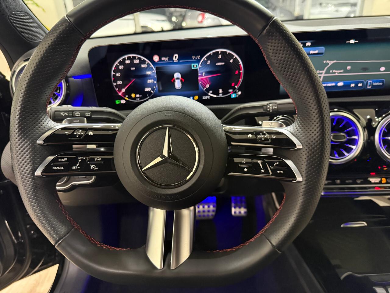 Mercedes-benz A 200 d Automatic AMG Line Advanced Plus