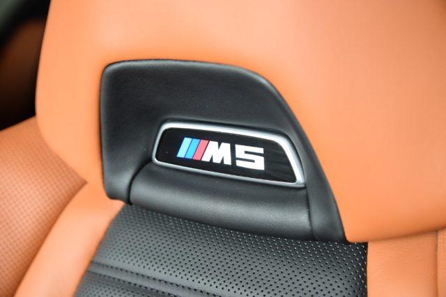 BMW M5 M5 (Sedili Climatizzati "Merino" Aragon Brown)