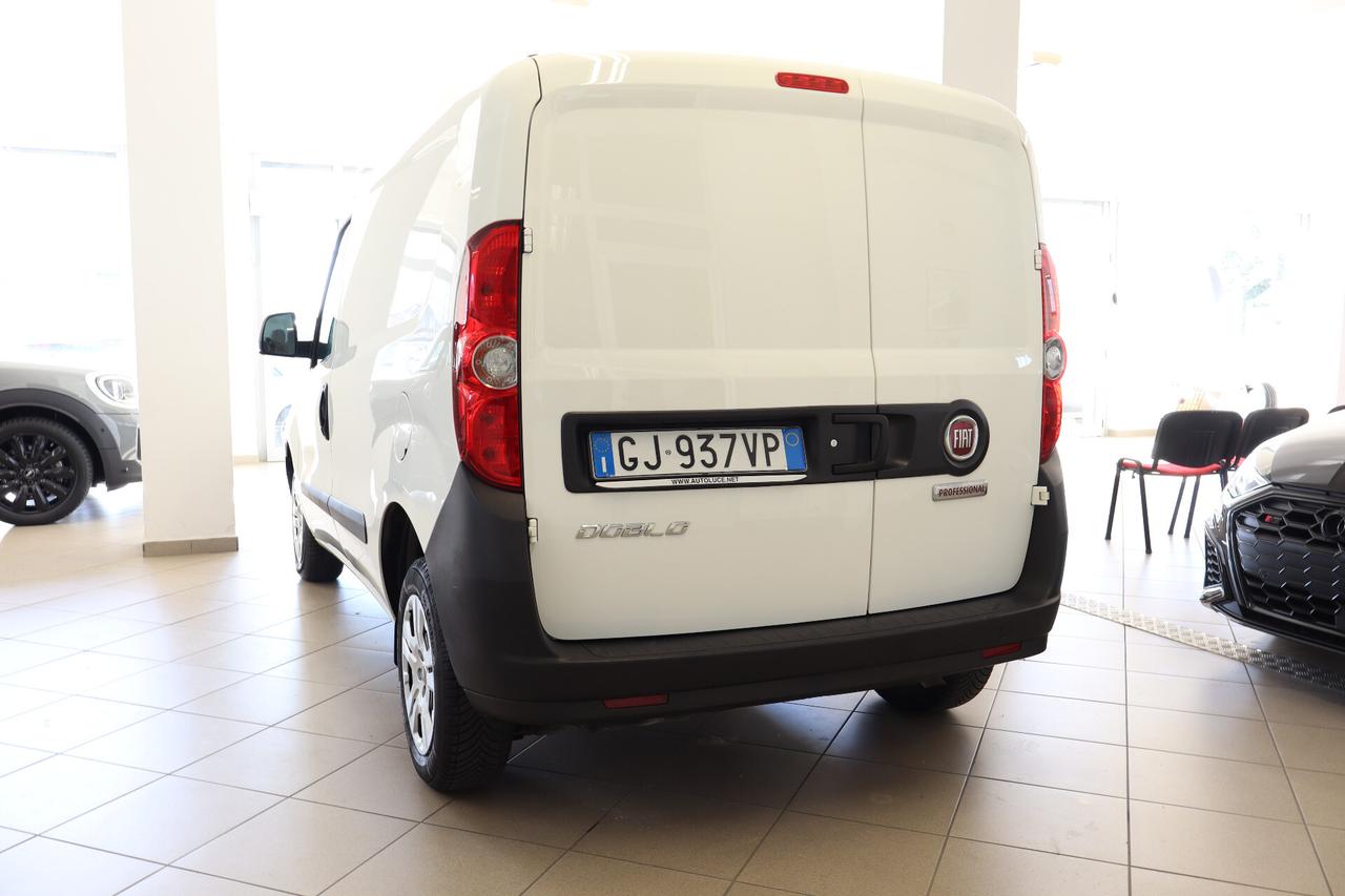 FIAT DOBLO' CARGO 1.6 MJET 105 CV LOUNGE 3 POSTI