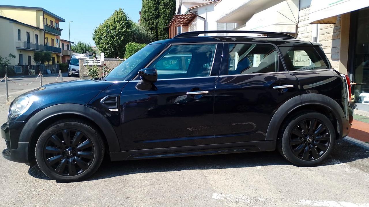 MINI Cooper Countryman HYPE