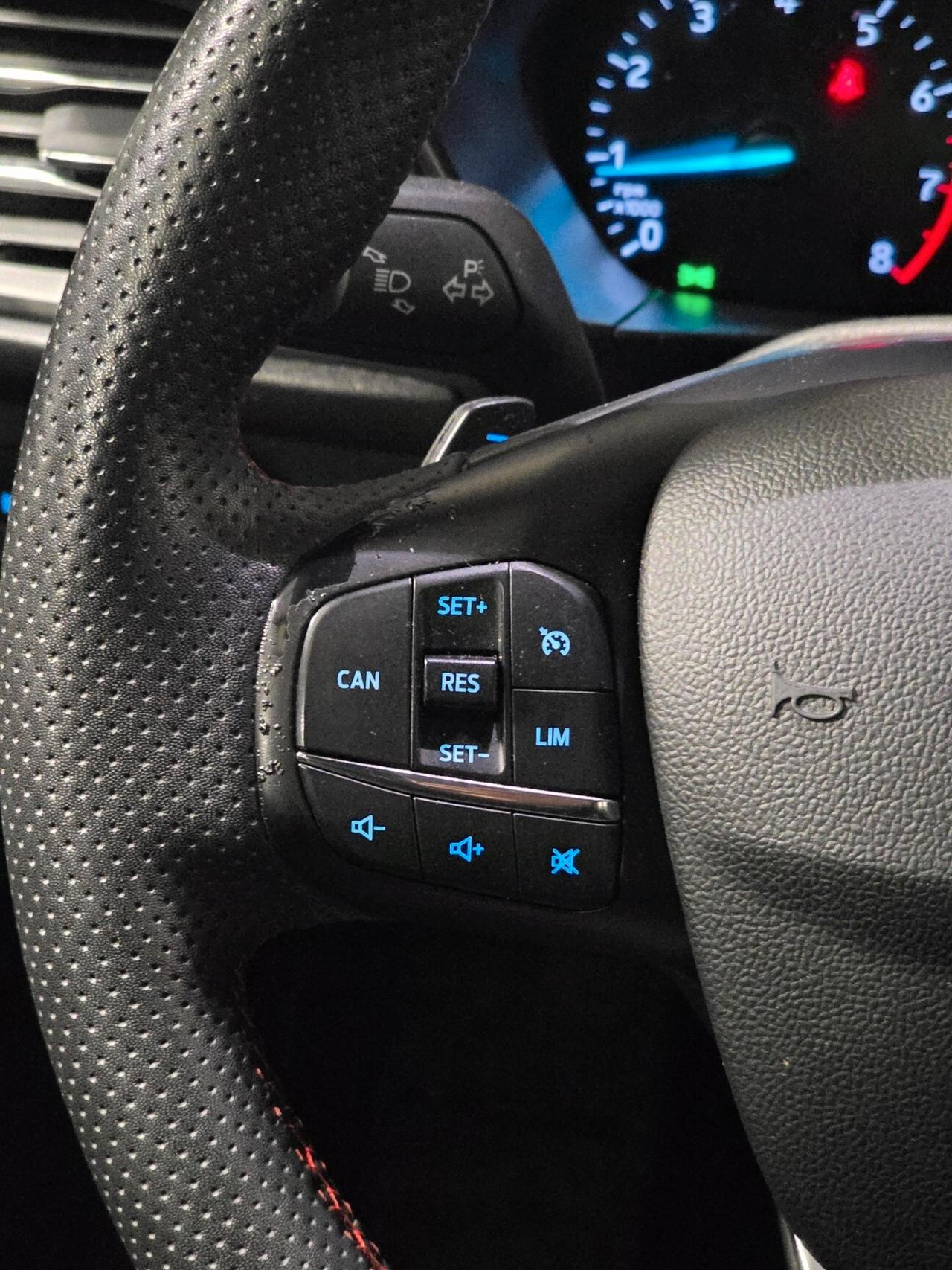 Ford Focus 1.0 EcoBoost Hybrid 125 CV Powershift SW ST-Line