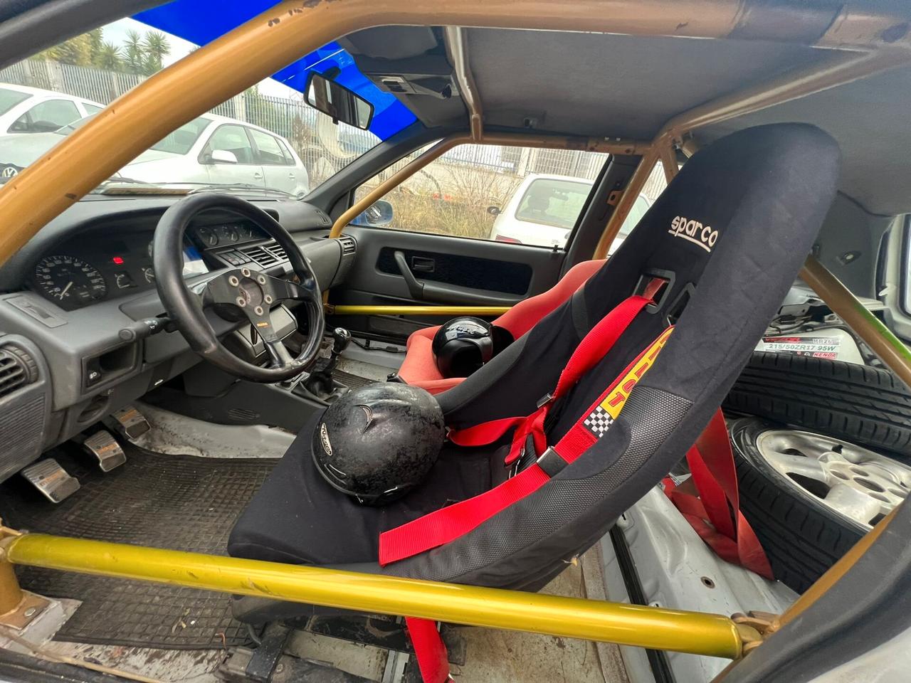 Renault Clio 2.0i 16V Uso Pista - Roll bar