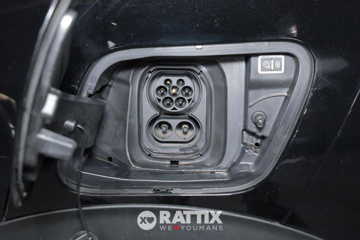 Peugeot e-2008 motore elettrico 100kW GT