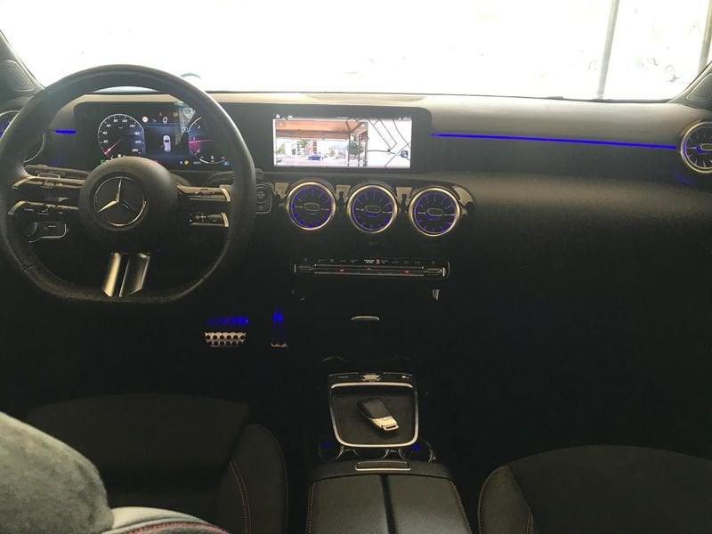 Mercedes-Benz Classe A A 180 d Automatic Premium Plus AMG Line