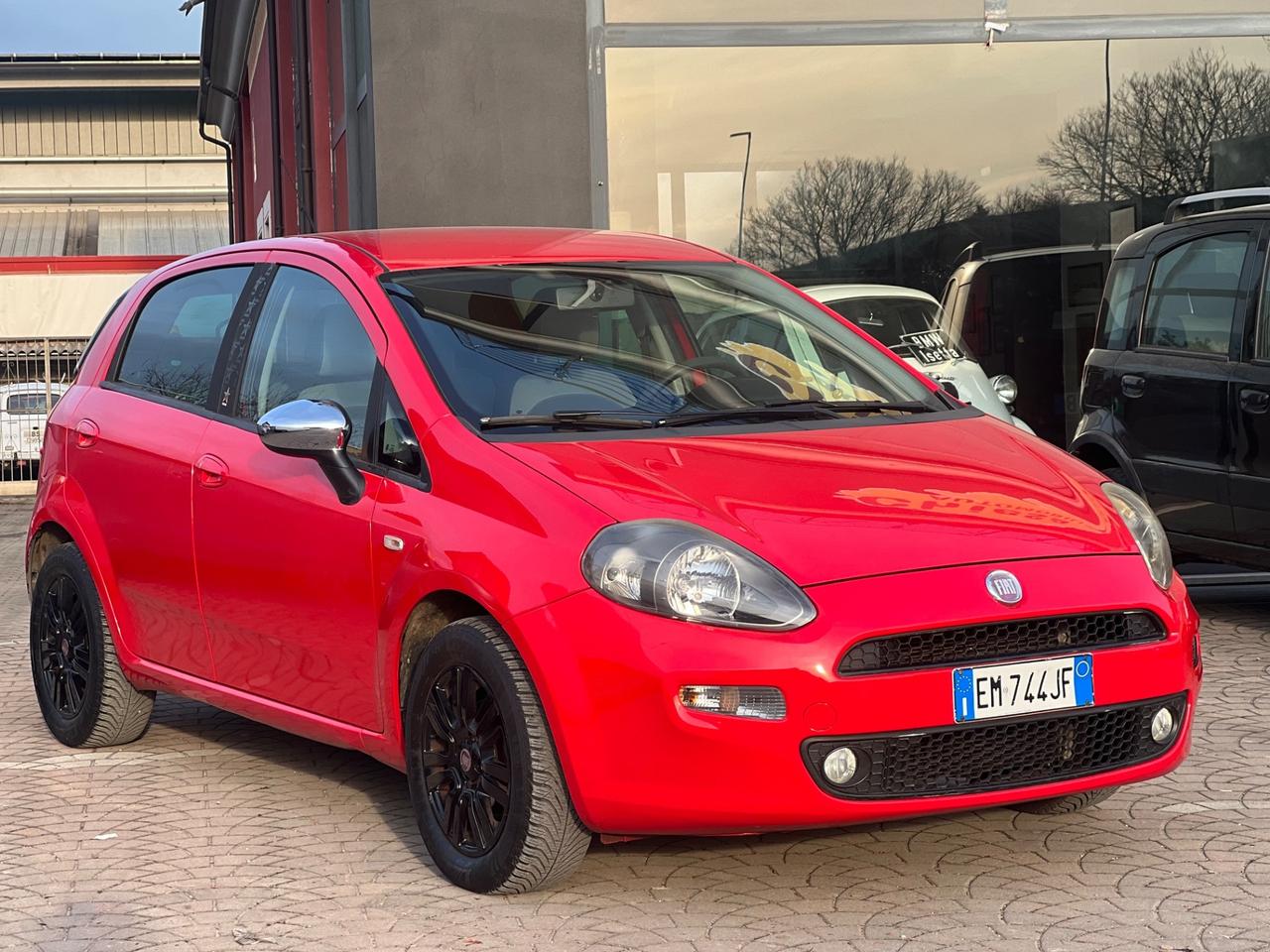 Fiat Punto 1.2 benz per NEOP - GARANZIA 12 MESI