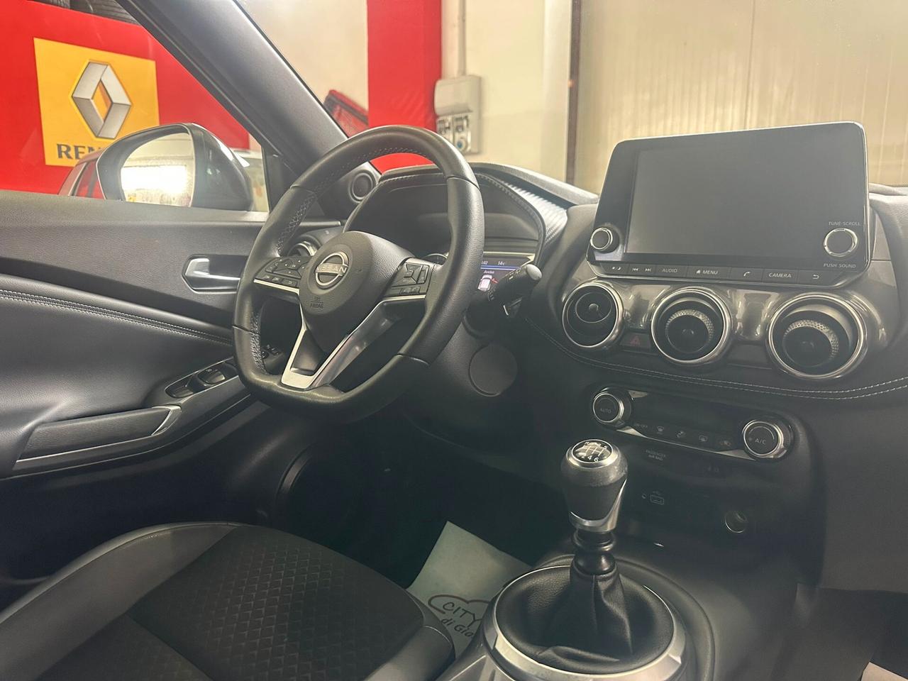 Nissan Juke 1.0 DIG-T 114 CV N-Connecta Promo