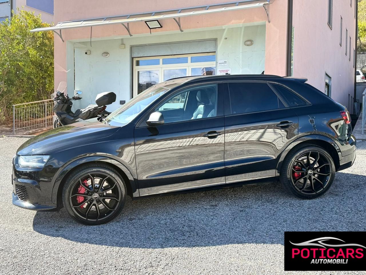 Audi Q3 Rs 2.5 TFSI quattro plus