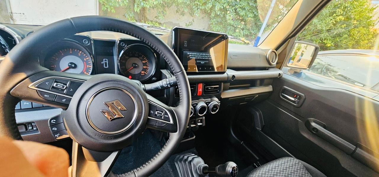Suzuki Jimny 1.5 102 CV 5 PORTE PRONTA CONSEGNA