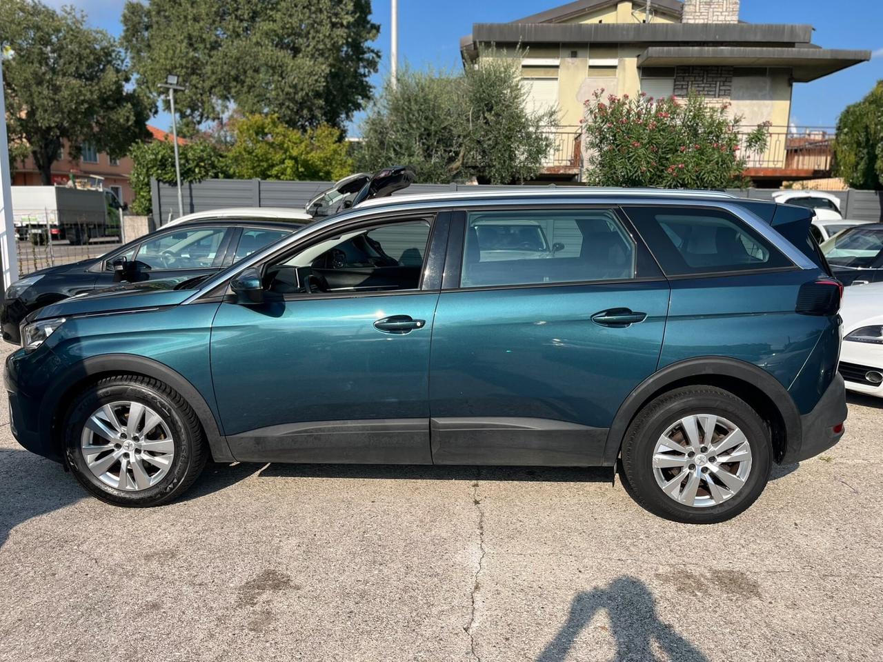 Peugeot 5008 PureTech Turbo 130 S&S Allure