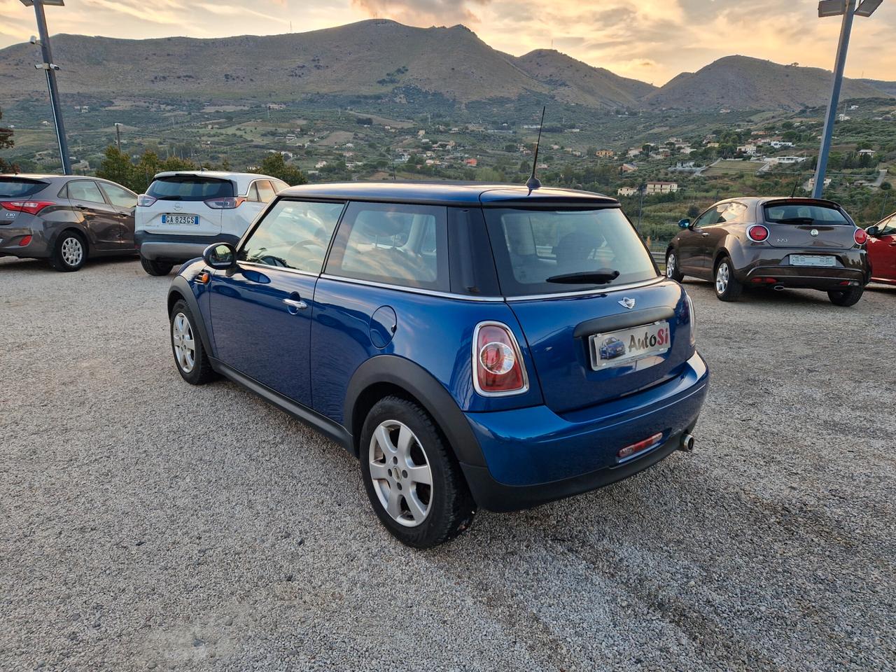 Mini 1.6 16V One D