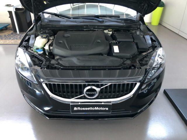 VOLVO V40 D2 Gear Business-NEOPATENTATI