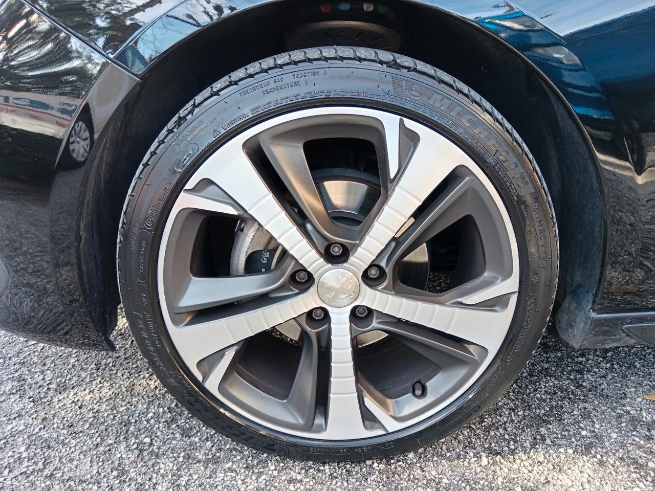 Peugeot 308 1.6 BLUEHDI 120CV GT LINE FULL OPT