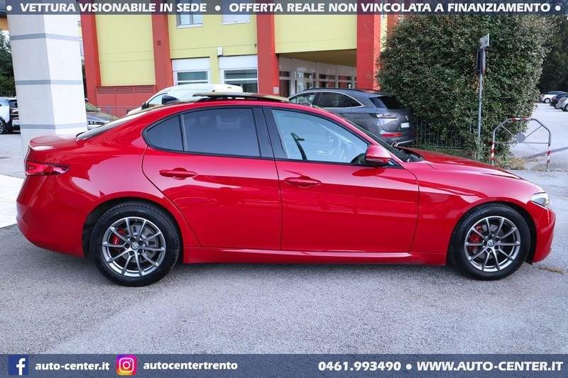 Alfa Romeo Giulia 2.0 Turbo 200CV AT8 Super TETTO
