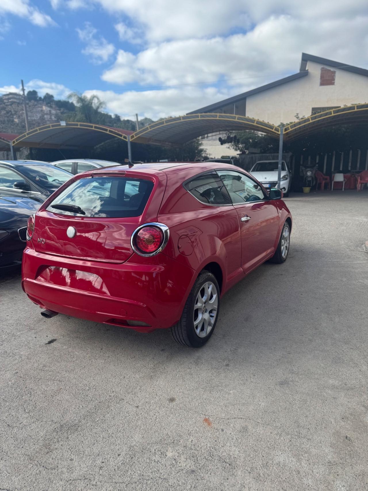 Alfa Romeo MiTo 1.3 JTDm 16V 90 CV Distinctive Sport Pack