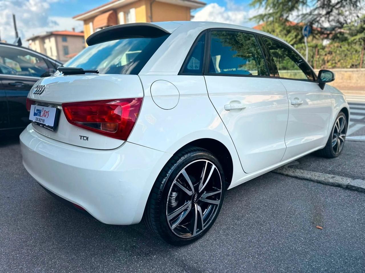 Audi A1 1.6 TDI Attraction NEOPATENTATI