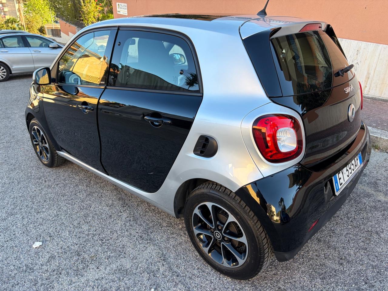 Smart ForFour 70 1.0 Passion ideale per neopatentati