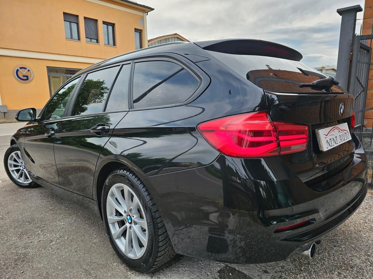 Bmw 316d 115cv Touring Sport*Aut*Bi-Xeno*Navi*Pdc*17*