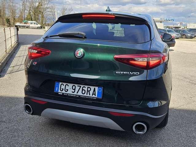 Alfa Romeo Stelvio Stelvio 2.2 t Business Q4 190cv auto