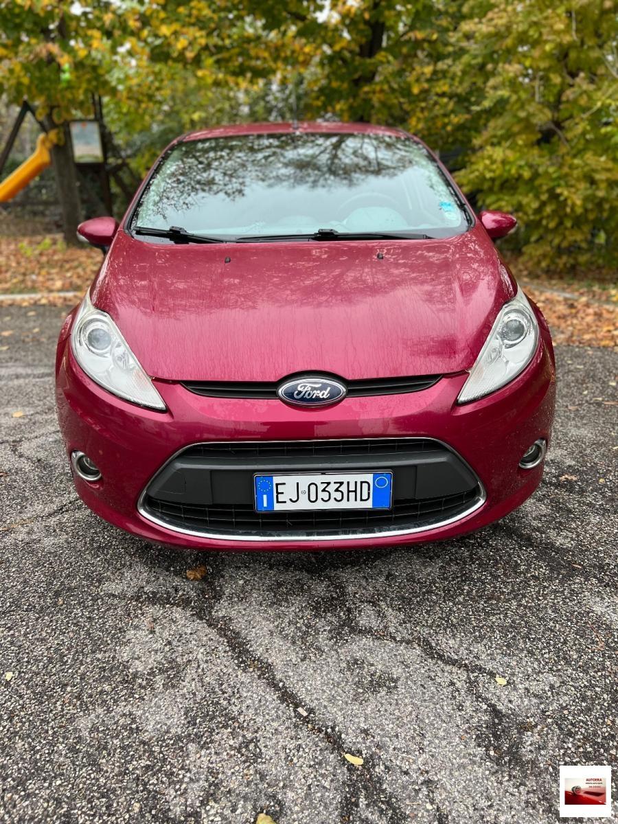 FORD - Fiesta - 1.4 TDCi 70CV 5p. Titanium.Bs.