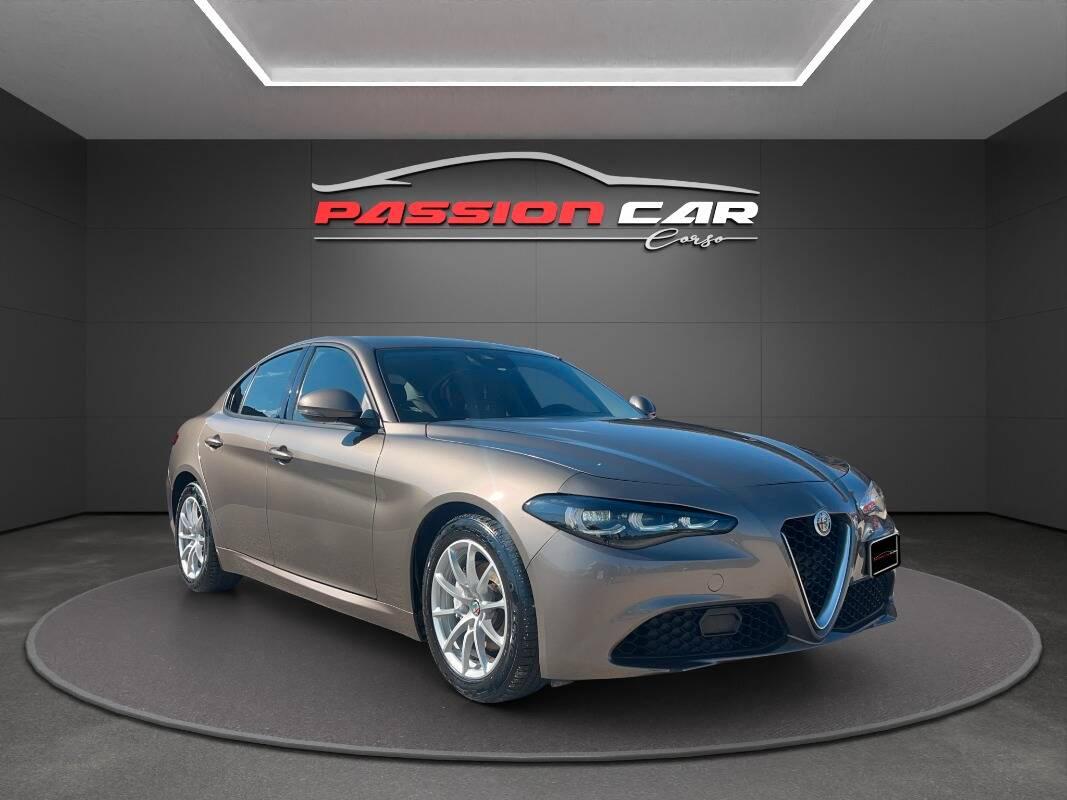 Alfa Romeo Giulia 2.2 t Business 160cv my19