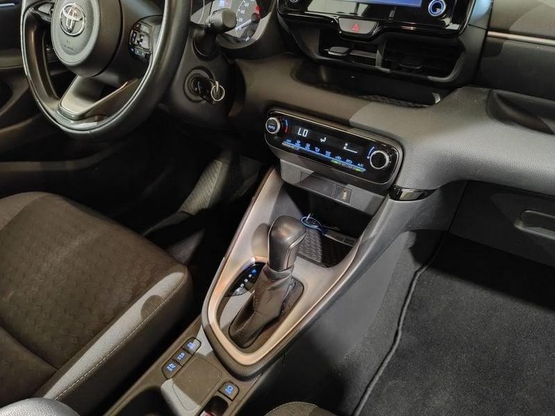 Toyota Yaris 1.5 Hybrid Business