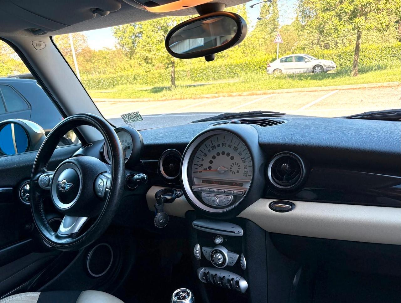 Mini Cooper 1.6 diesel Neopatentati