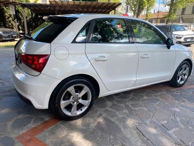 Audi A1 1.6 TDI 116 CV S tronic Design
