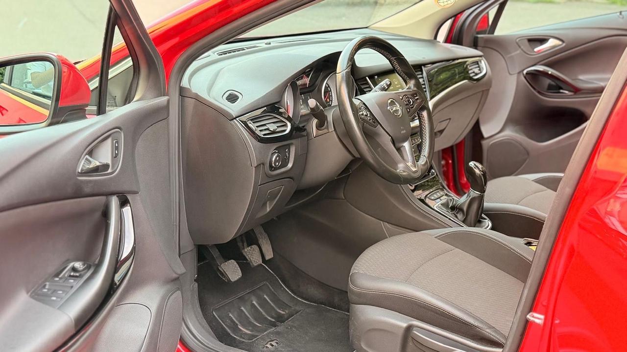 Opel Astra 1.6 BiTurbo CDTi Start&Stop 5 porte Innovation