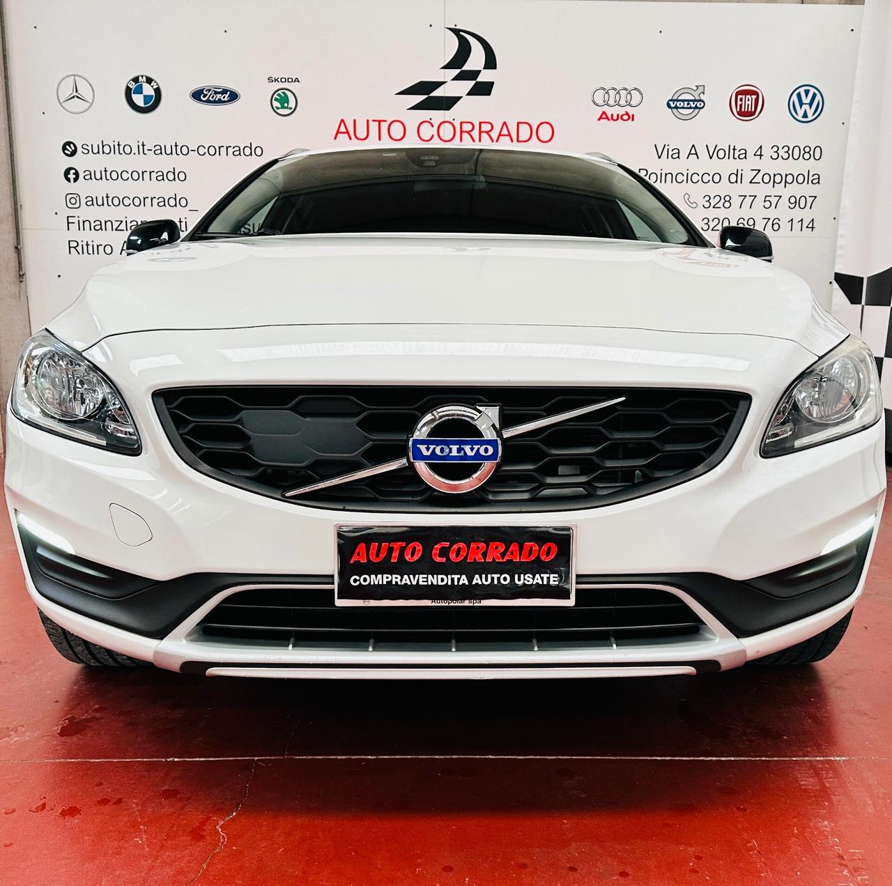 Volvo V60 Cross Country D3 Geartronic Pro MY18