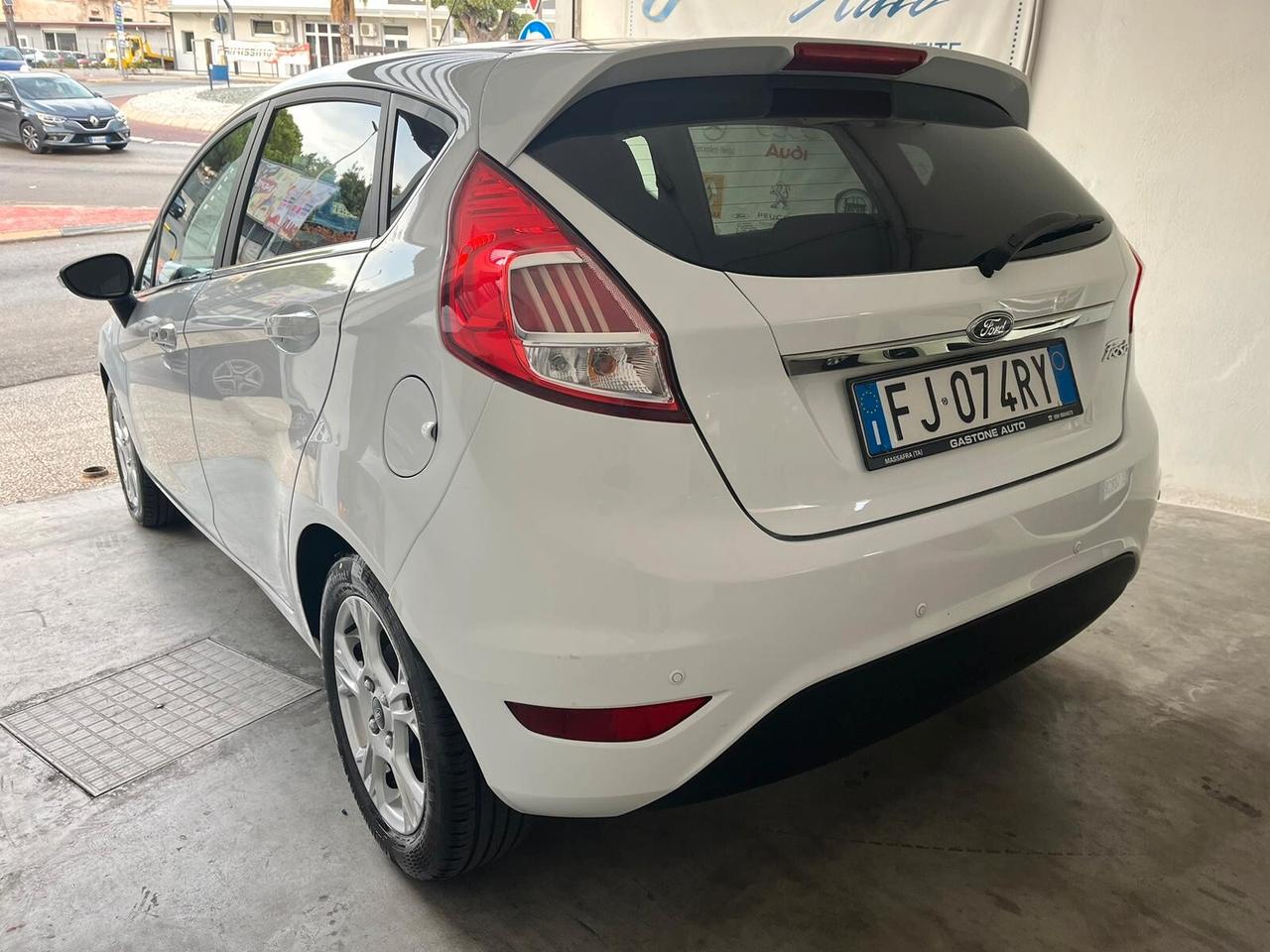 Ford Fiesta 1.5 TDCi 75CV TITANIUM