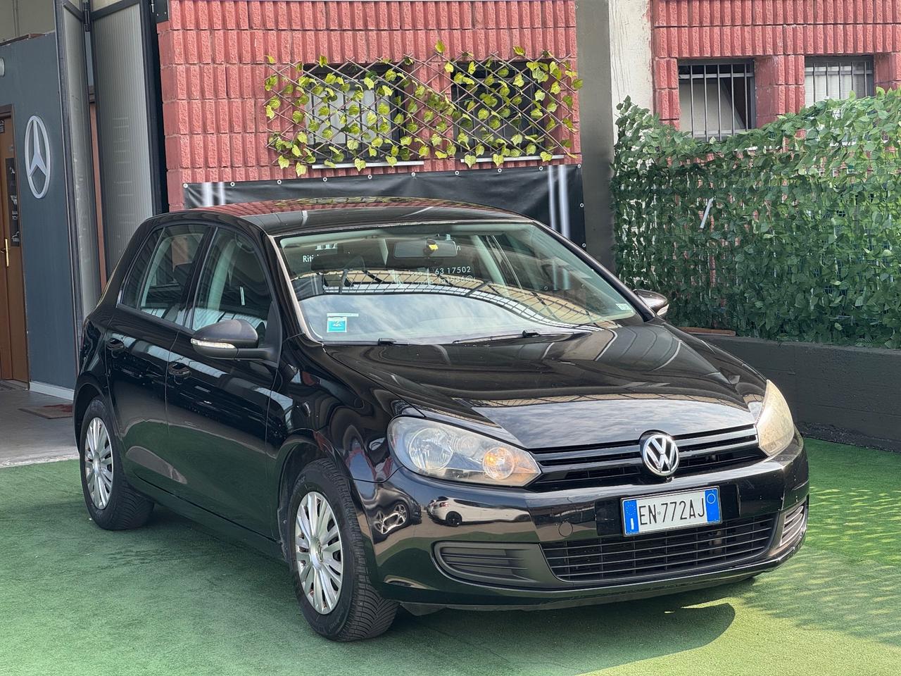 Volkswagen Golf 1.6 TDI DPF 5p. Highline