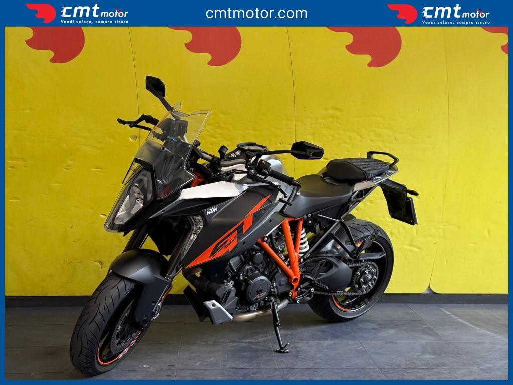 KTM 1290 Super Duke GT - 2018